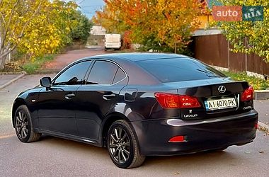 Седан Lexus IS 2006 в Чернігові