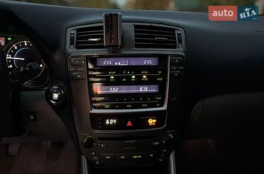 Седан Lexus IS 2006 в Чернігові