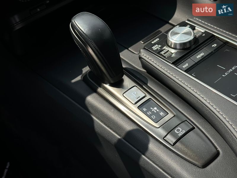 Купе Lexus LC 2018 в Киеве