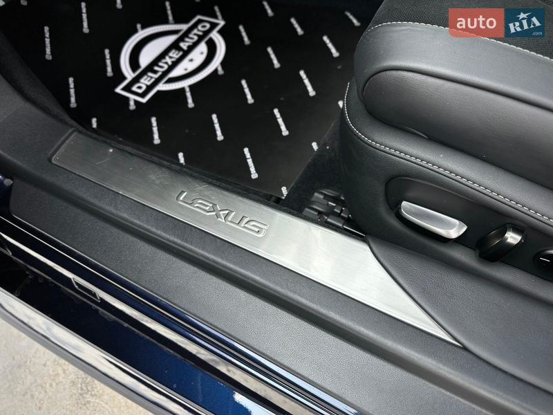 Купе Lexus LC 2018 в Киеве