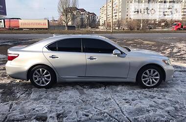 Lexus LS  2007