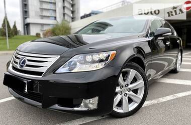 Lexus LS HYBRID LONG OFFICIAL 2011