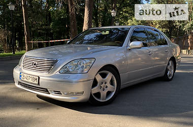 Lexus LS  2004