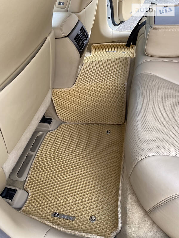 Седан Lexus LS 2009 в Кропивницком