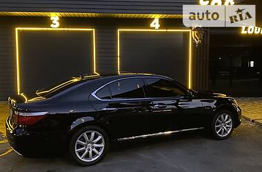 Lexus LS  2007