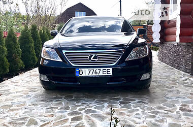 Lexus LS  2008