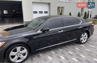 Lexus LS  2008