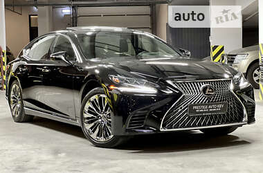 Lexus LS  2019