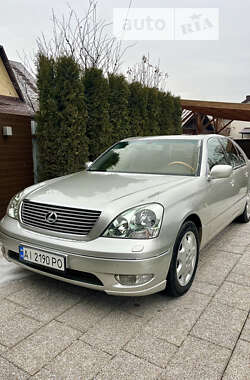 Lexus LS  2001