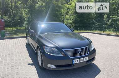 Lexus LS  2008