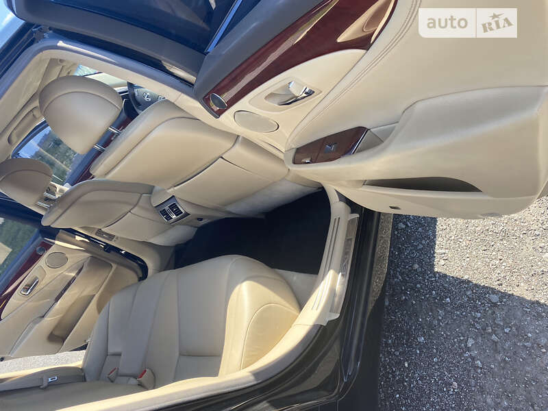 Седан Lexus LS 2008 в Киеве фото 16 Седан Lexus LS 2008 в Киеве