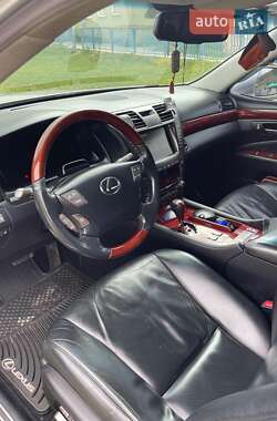 Седан Lexus LS 2007 в Києві