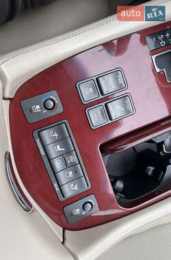 Седан Lexus LS 2012 в Дніпрі