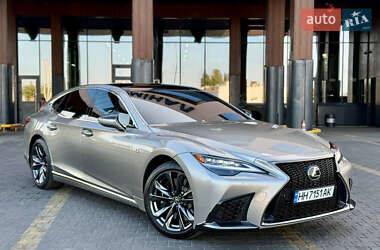 Lexus LS 2021