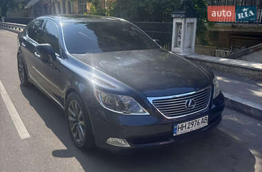 Lexus LS  2008