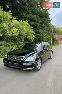 Lexus LS 2004