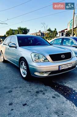 Lexus LS  2000