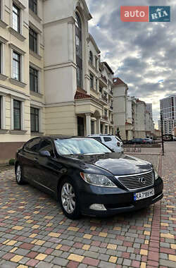 Lexus LS  2007