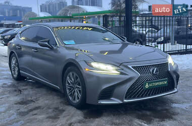 Lexus LS 2019