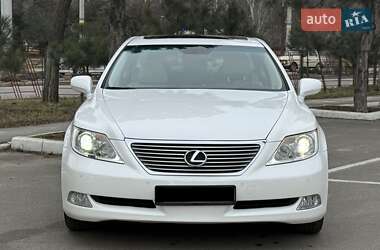 Lexus LS  2007