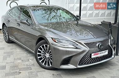Lexus LS 2018