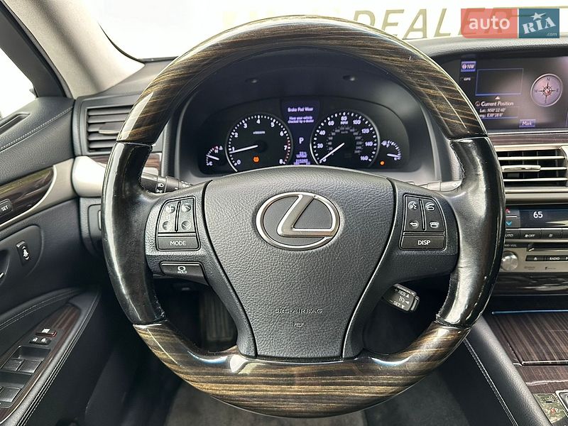 Седан Lexus LS 2013 в Киеве фото 37 Седан Lexus LS 2013 в Киеве