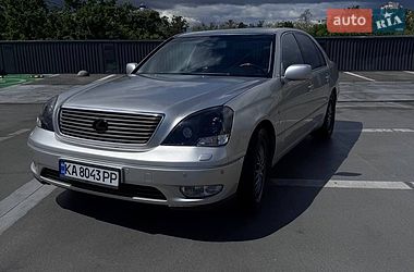 Lexus LS  2001