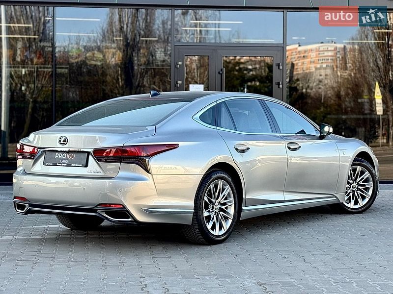 Седан Lexus LS 2020 в Киеве