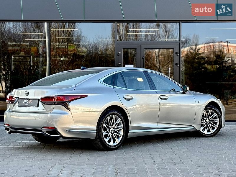 Седан Lexus LS 2020 в Киеве