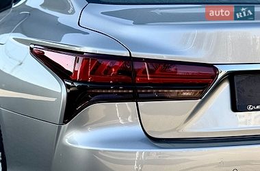 Седан Lexus LS 2020 в Киеве