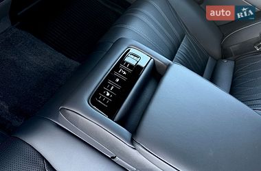 Седан Lexus LS 2020 в Киеве