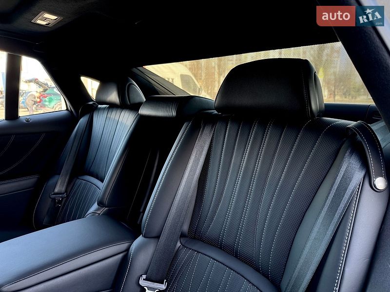 Седан Lexus LS 2020 в Киеве
