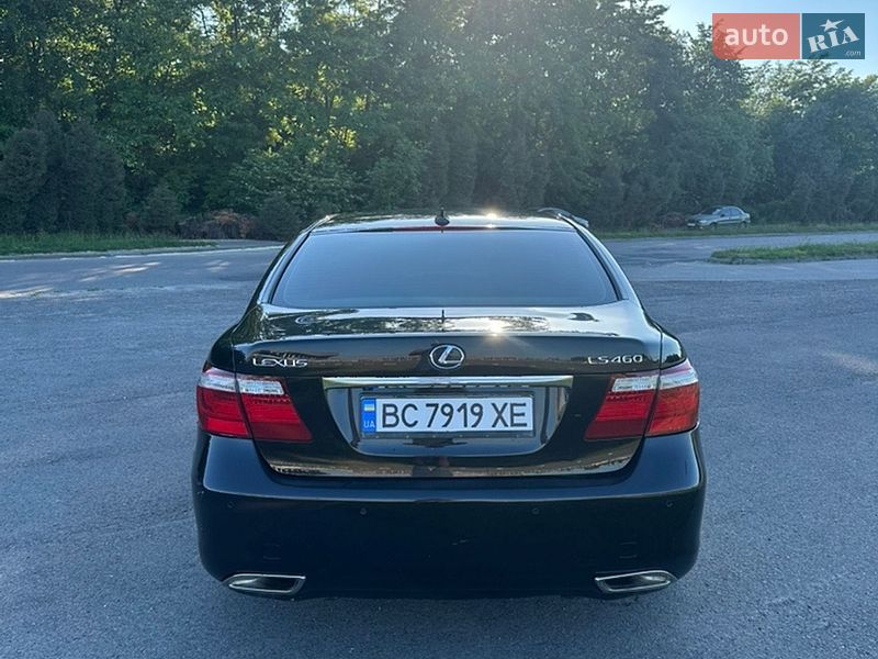 Седан Lexus LS 2007 в Львове