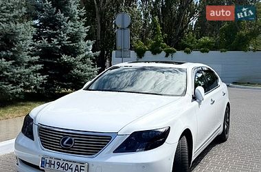 Lexus LS  2007