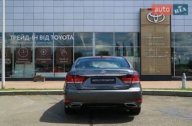 Седан Lexus LS 2017 в Киеве