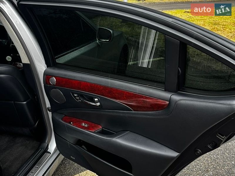 Седан Lexus LS 2007 в Одессе фото 15 Седан Lexus LS 2007 в Одессе