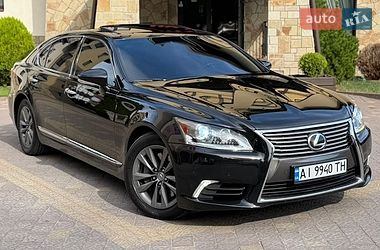 Lexus LS  2012