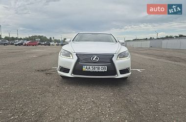 Lexus LS  2013