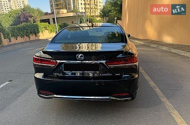Седан Lexus LS 2017 в Киеве