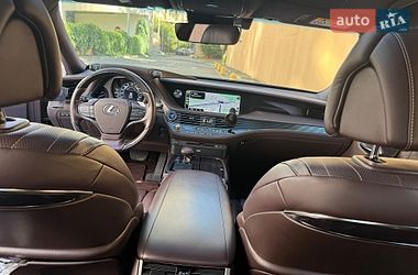 Седан Lexus LS 2017 в Киеве