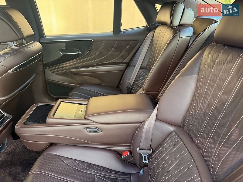Седан Lexus LS 2017 в Киеве
