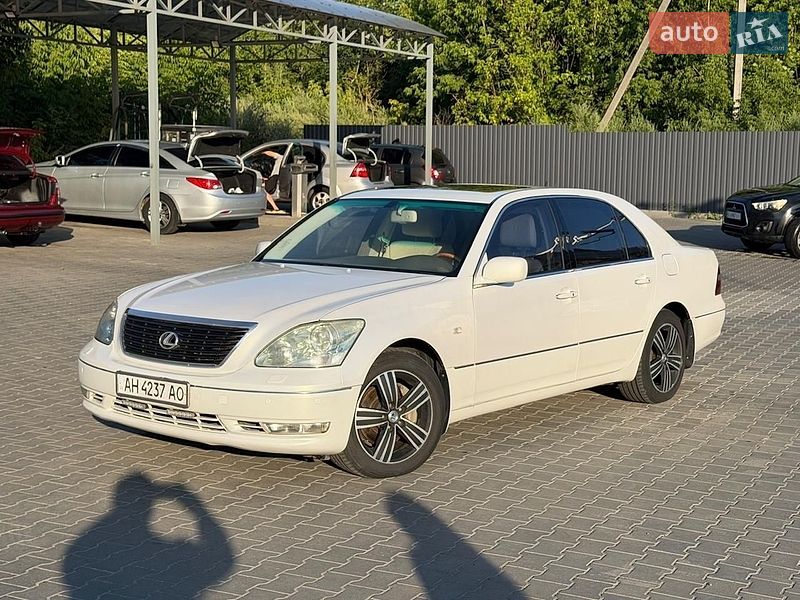Lexus LS 2005