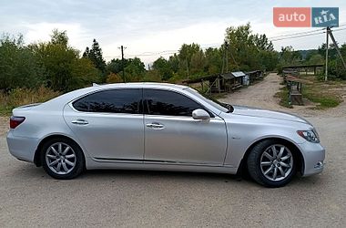 Седан Lexus LS 2007 в Ивано-Франковске