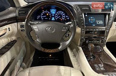 Седан Lexus LS 2006 в Одесі