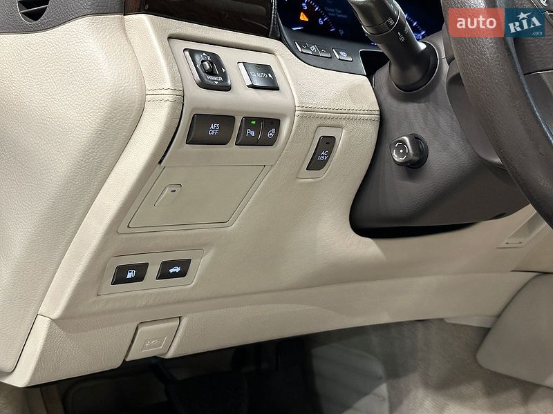 Седан Lexus LS 2006 в Одесі