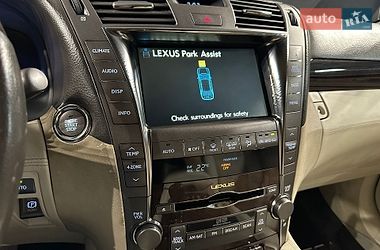 Седан Lexus LS 2006 в Одесі