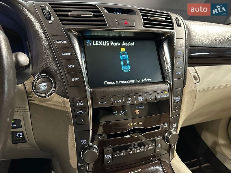 Седан Lexus LS 2006 в Одесі