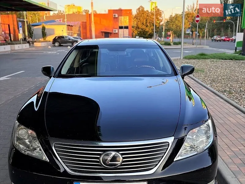 Lexus LS 2007