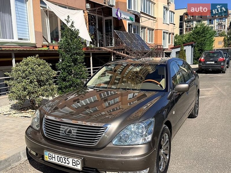 Lexus LS 2005
