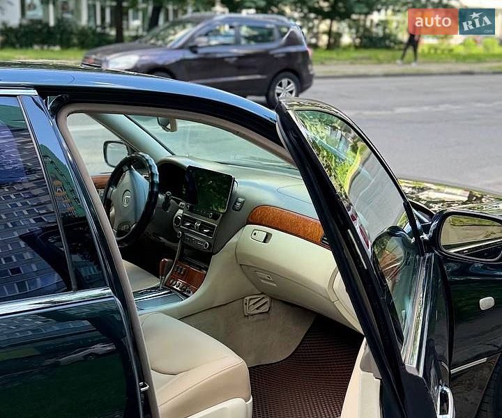 Седан Lexus LS 2000 в Киеве Седан Lexus LS 2000 в Киеве